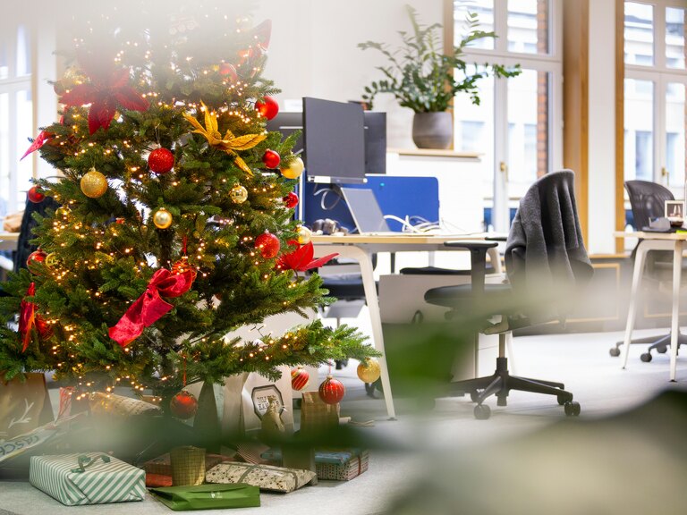 Kerstborrel voor personeel op kantoor