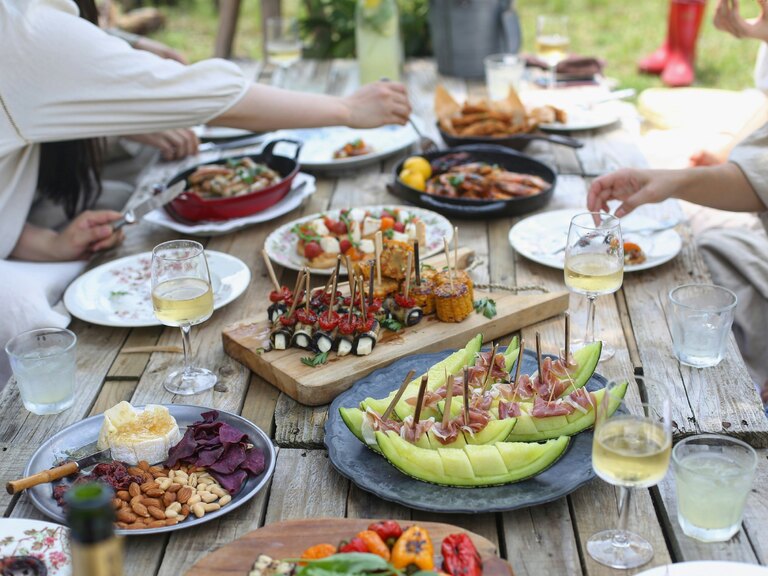 Teambuilding activiteit utrecht: vergaderen en koken